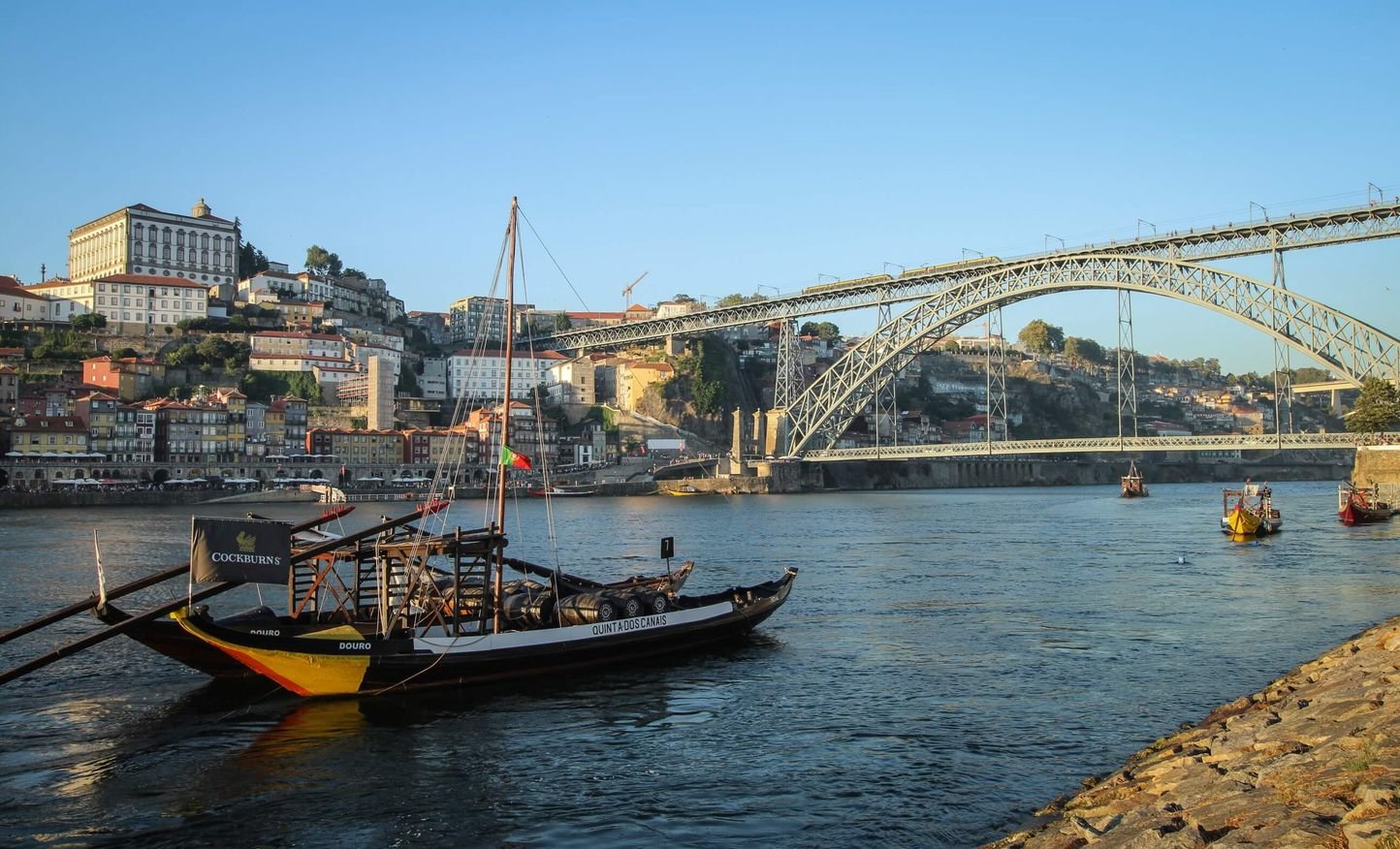 Douro Valley Wine region Hiking tour 